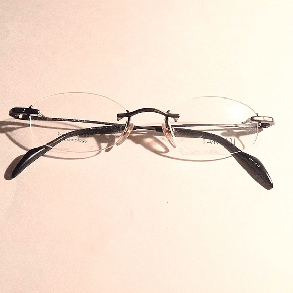 NEW 1990s Handmade TAKUMI Rimless Oval Unisex Vintage Eyeglasses Frames - Picture 5 of 12